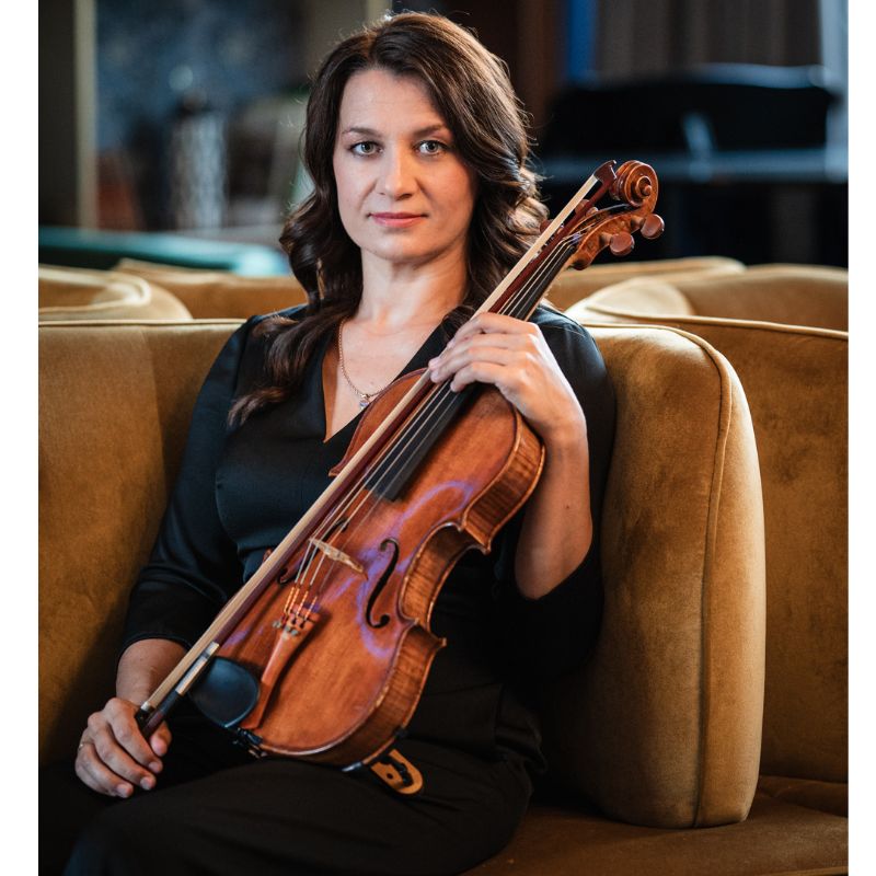 Németh-Izsák  Ilona