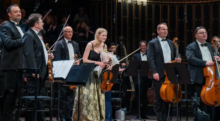 Köszönjük, Cosima, igen, az egész elkápráztatóan szép volt!